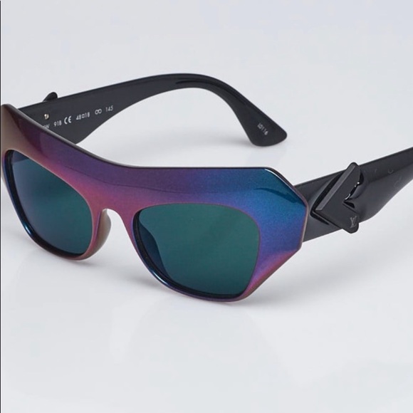 Luis Vuitton original stunning sunglasses - Picture 2 of 9